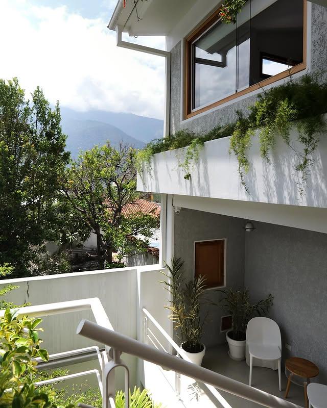 Posada Tramontana background