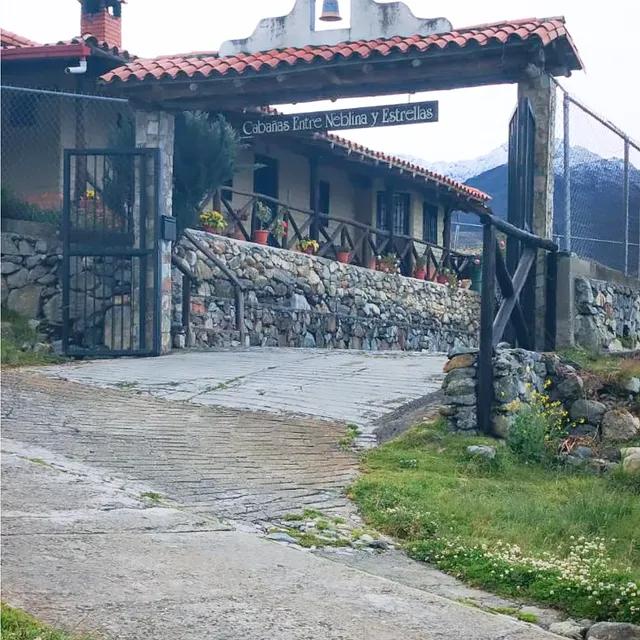 Cabañas Entre Neblina y Estrellas - Imagen 10