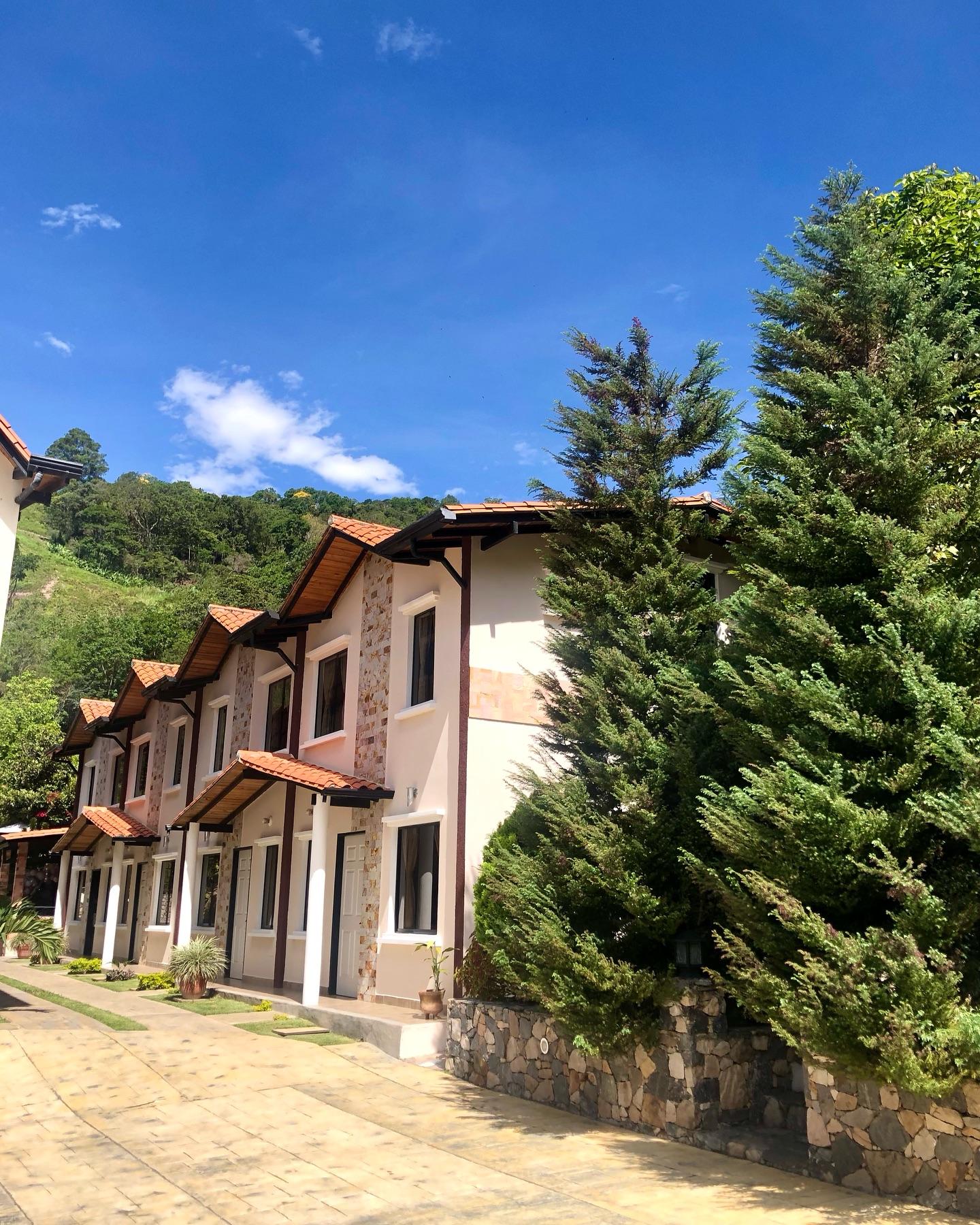 Estancia Villas Marcountry background