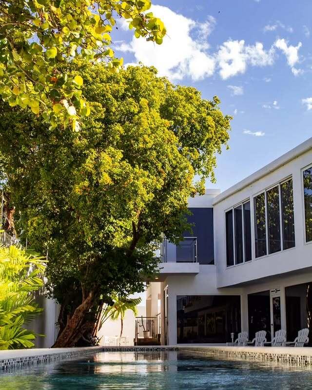 Posada Buena Vista Beach Club background