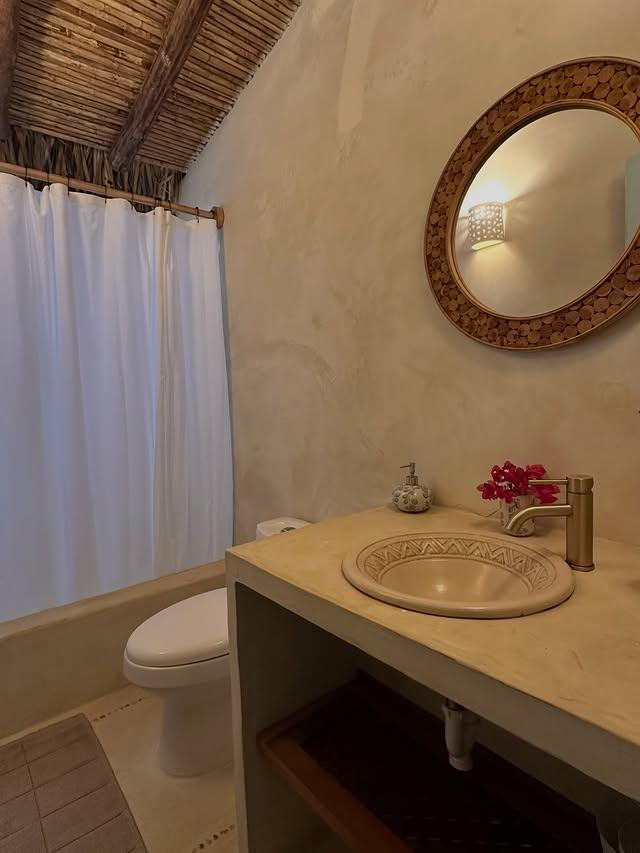 Rompemar Rancho de Chana background