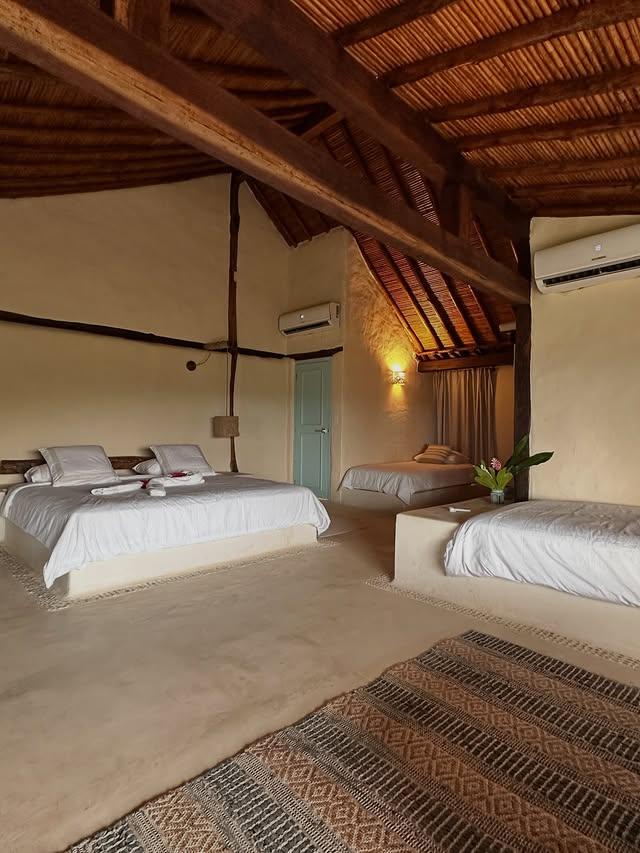 Rompemar Rancho de Chana background