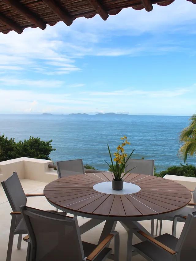 Rompemar Rancho de Chana background