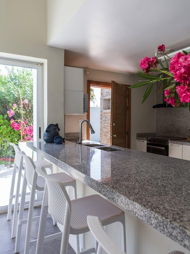 Thalassa Beach House background