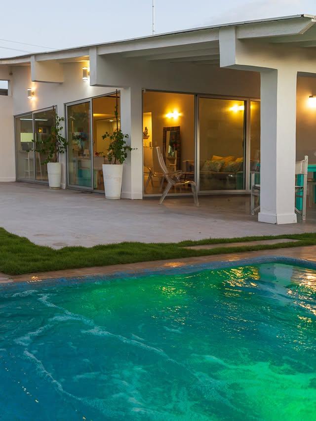 Thalassa Beach House background