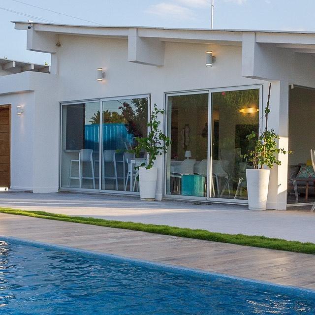 Thalassa Beach House background