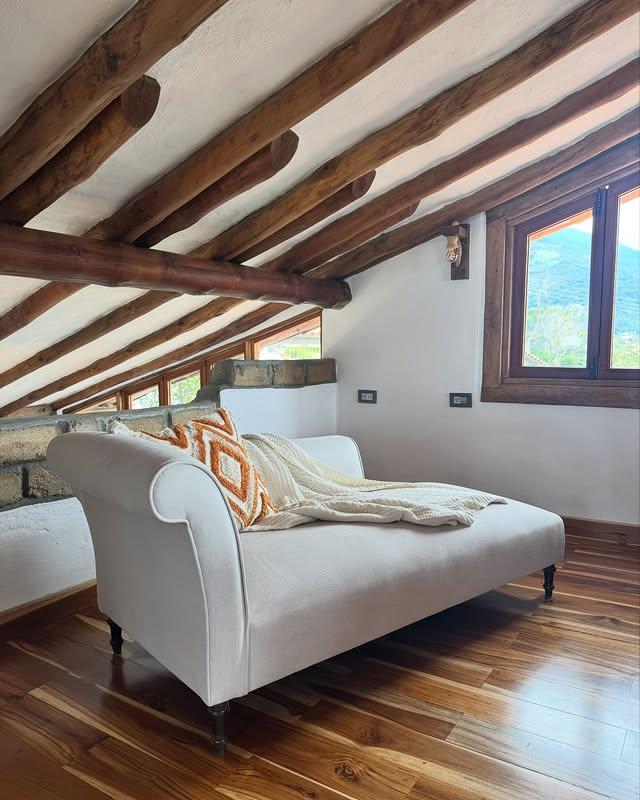 La Cabaña del Abuelo background